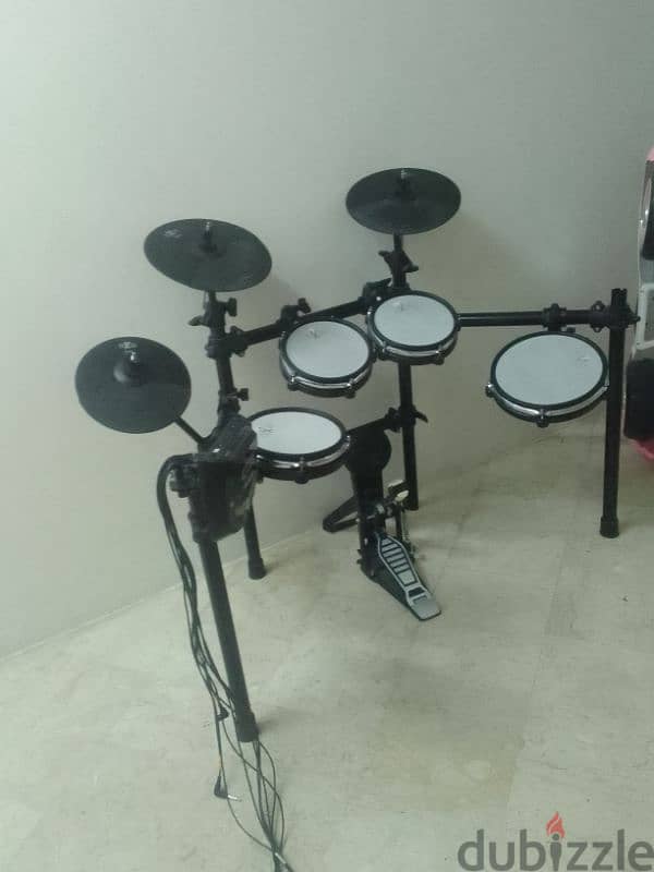 electric drum set. 5