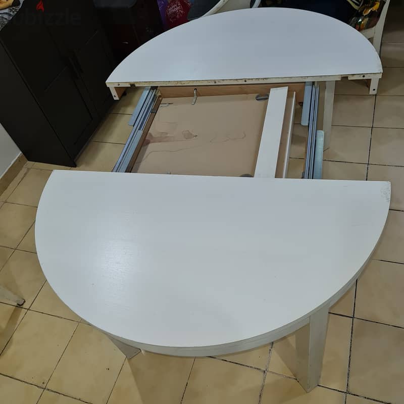 Used Extendable Dining Table for Sale in Kuwait – IKEA 2