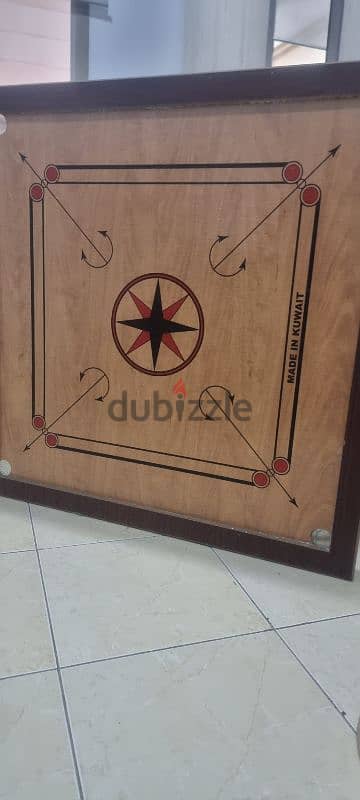 carrom board