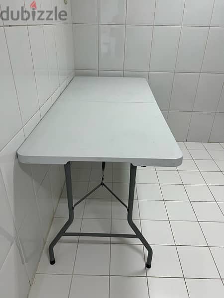 folding Table 1