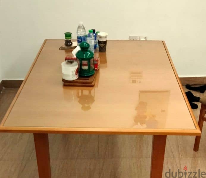 dinning table 0