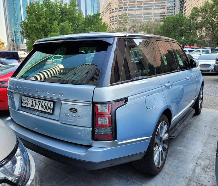 Land Rover Range Rover Vogue 2015 1