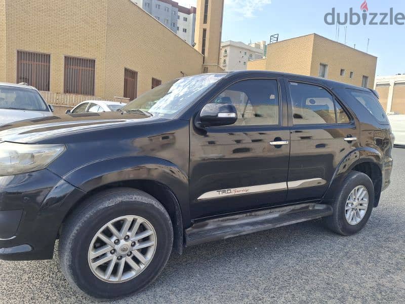 Toyota Fortuner 2015 3