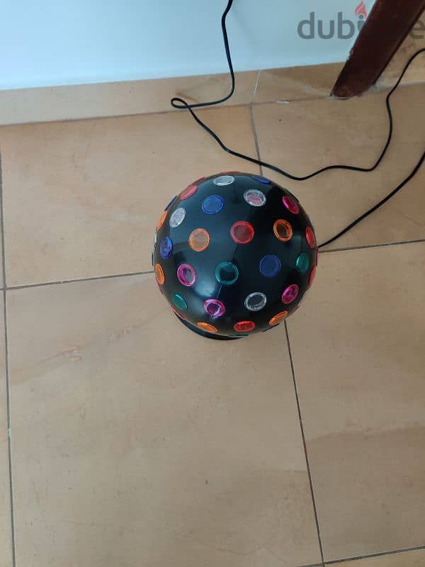 Disco 3 - Pin Light - 22 x 30 cms 2