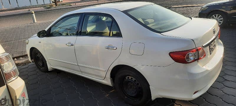 Toyota Corolla 2011 3