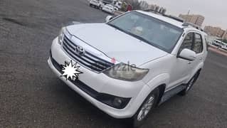 Toyota Fortuner 2013 URGENT FAMILY USED 0