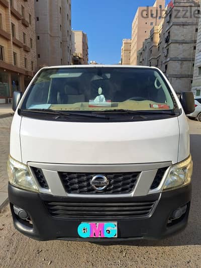 Nissan Urvan 2015