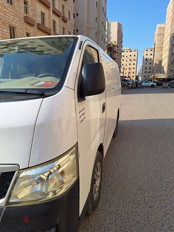 Nissan Urvan 2015 2