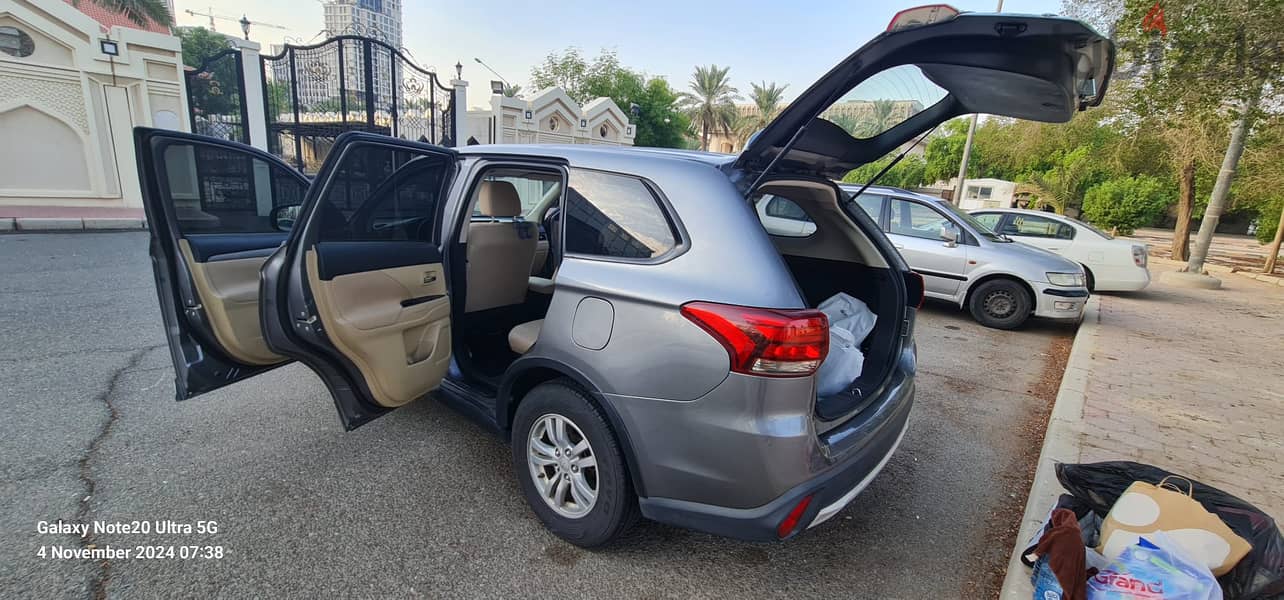 2018 Mitsubishi Outlander for Sale (Diplomatic Owned) 11