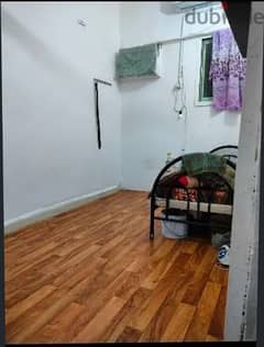 Room for share for decent bechelor in salmiya block -10 0