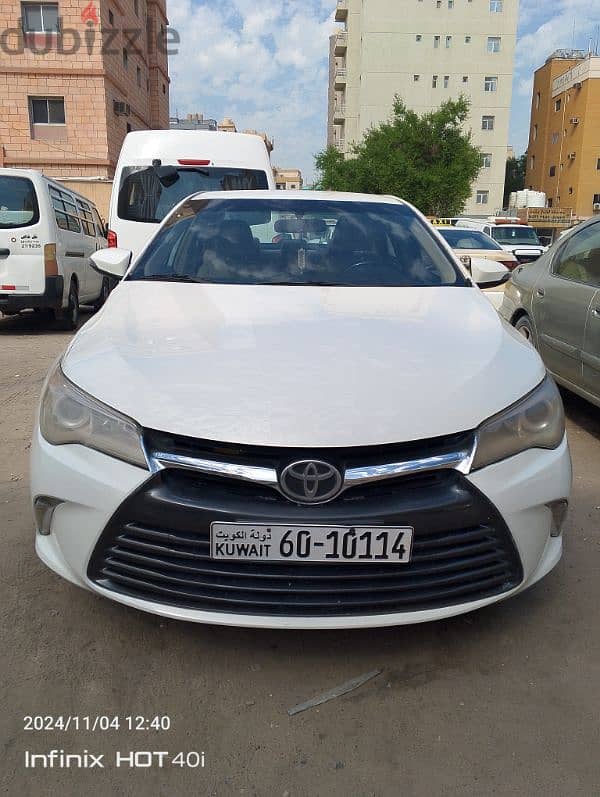 Toyota Camry 2017 0