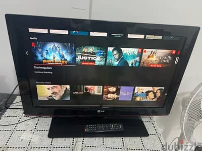 lg lcd 32 inch works smart with android receiver made in Korea