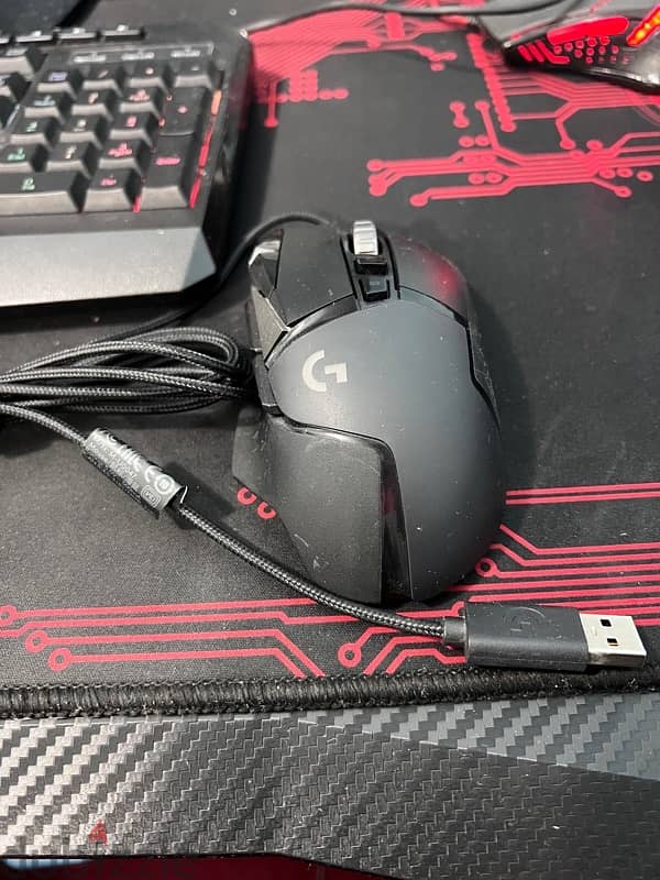 HERO 502 gaming mouse 3