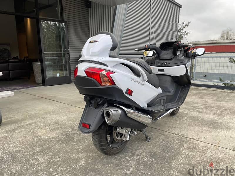 2018 Suzuki burgman 400 (+971561943867) 2