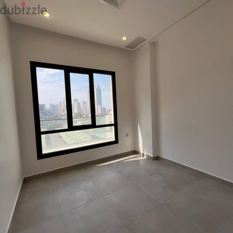 Apartment with terrace for rent in Salmiya 2