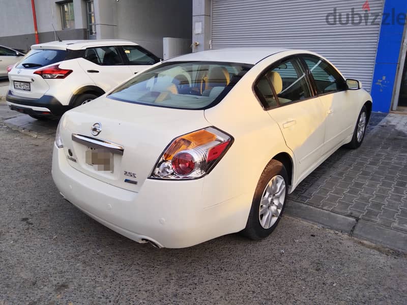 Nissan Altima 2010 for sale 1