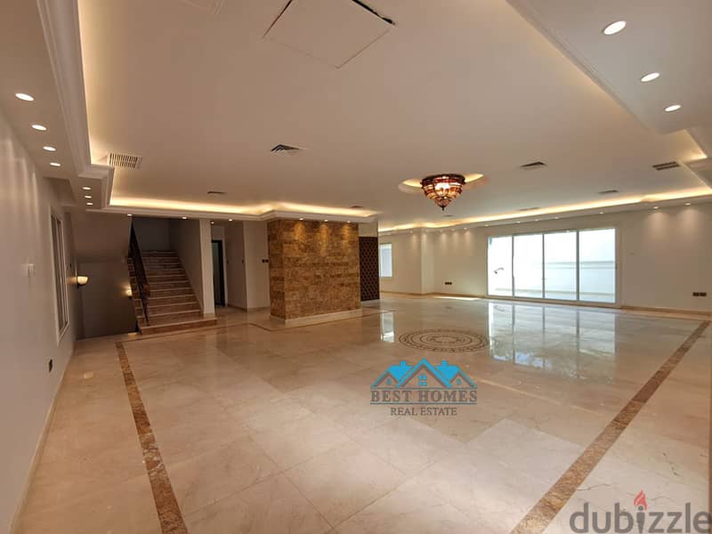 A Nice and Spacious 4 Bedrooms Villa in Abu Al Hasaniya 0