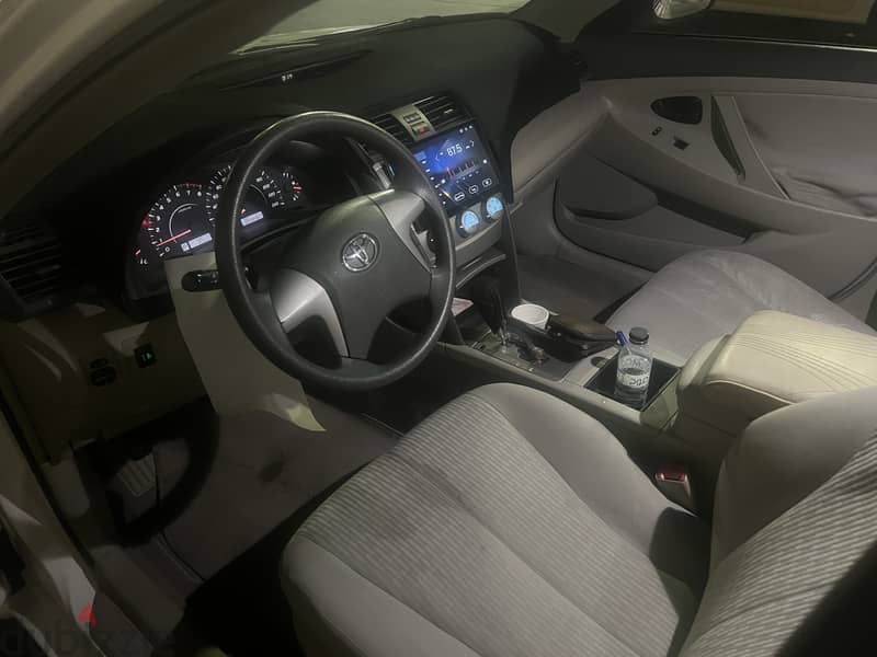 Toyota Camry 2010 5