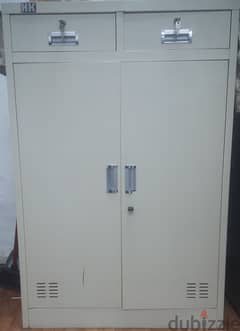 iron mini cupboard 0