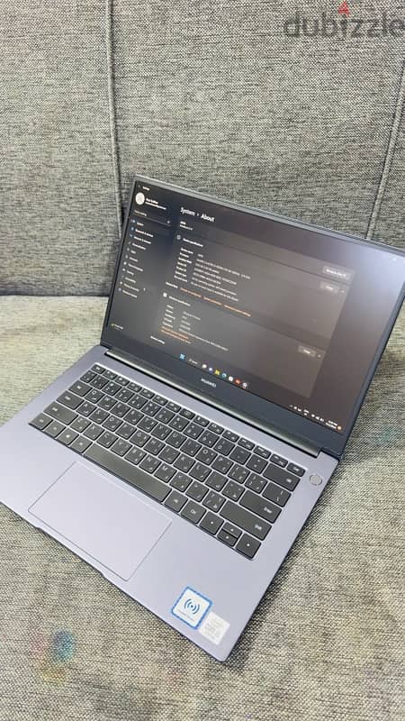 HUEWEI MateBook D14 4