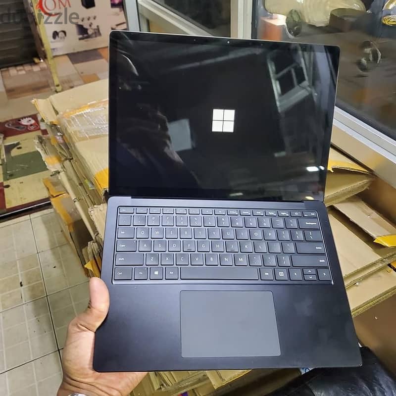 *Microsoft Surface Laptop 3* 1