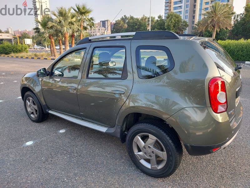 Renault Duster . 2013 5