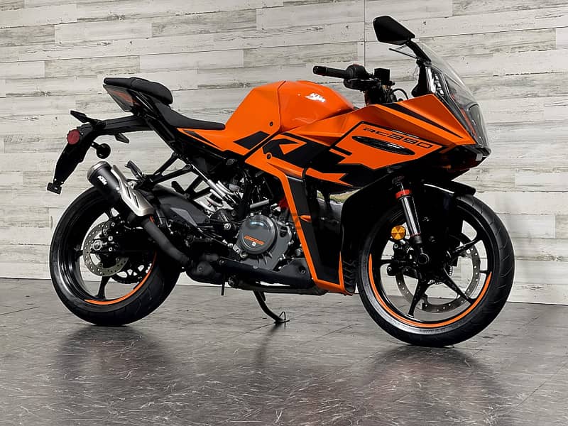 2022 KTM RC390 +974 66574363 0