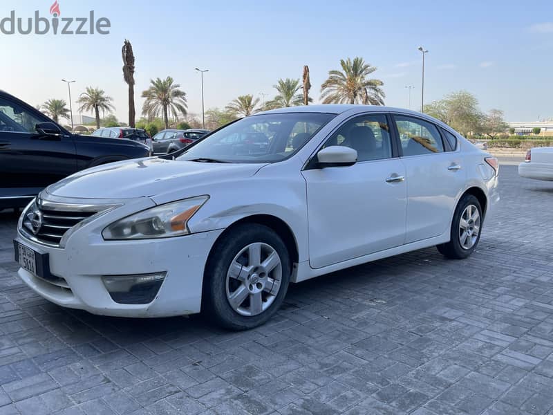 For sale Nissan Altima 2015 in good condition 3