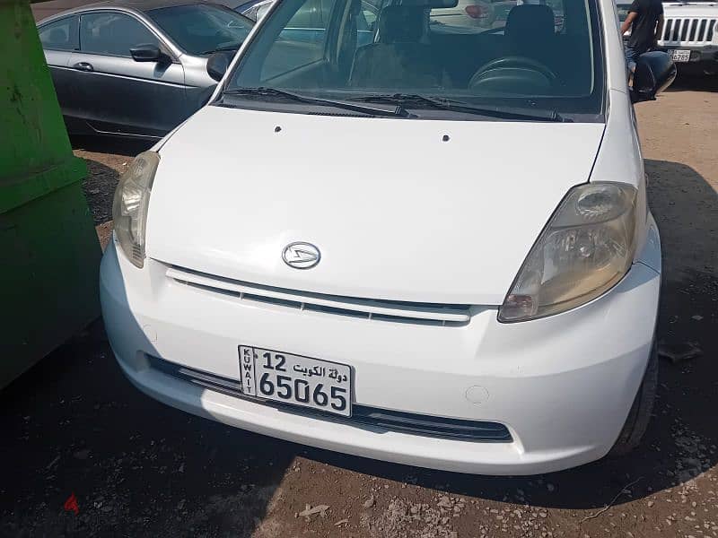 Daihatsu Sirion 2013 3