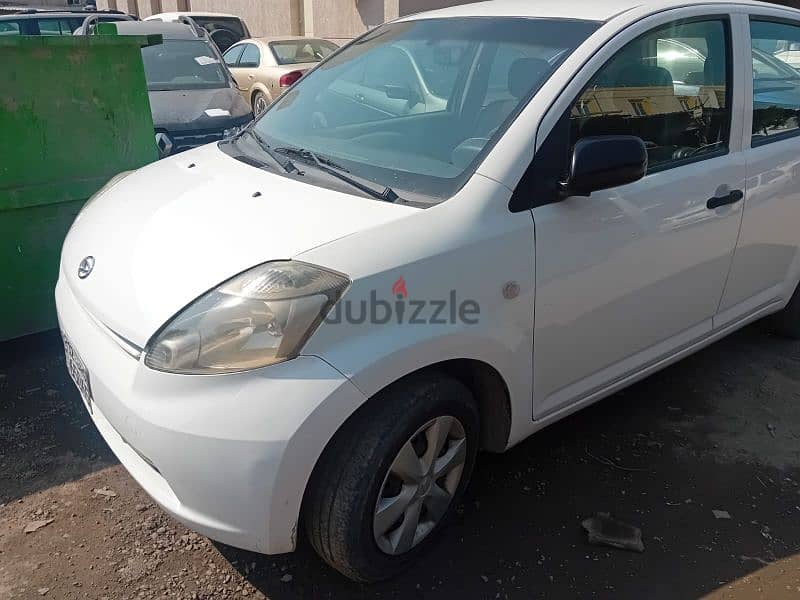 Daihatsu Sirion 2013 4