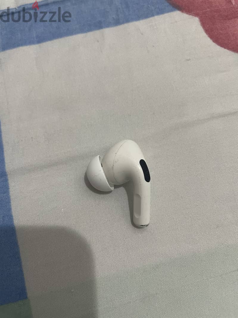 Apple airpods pro left side original 1