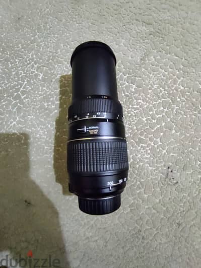 Tamron 70-300mm Macro Zoom Lens For Nikon