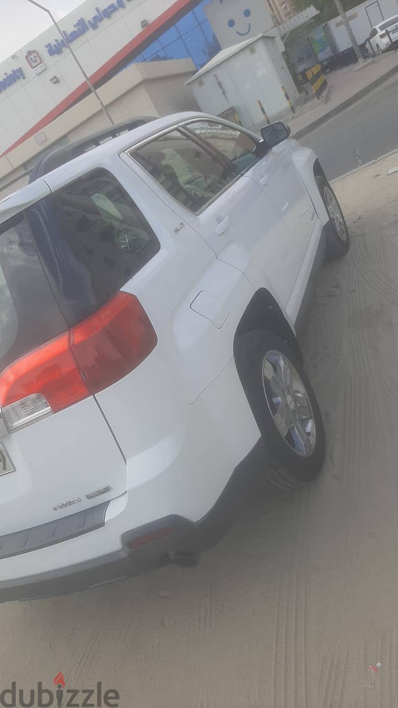 GMC Terrain 2012 FAMILY USED SUV FOR SALE IN SALMIYA (165K) 8