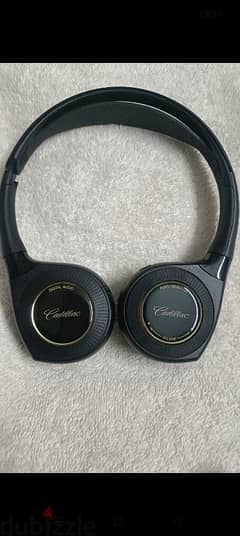 Cadillac Escalade Wireless Headphones 0