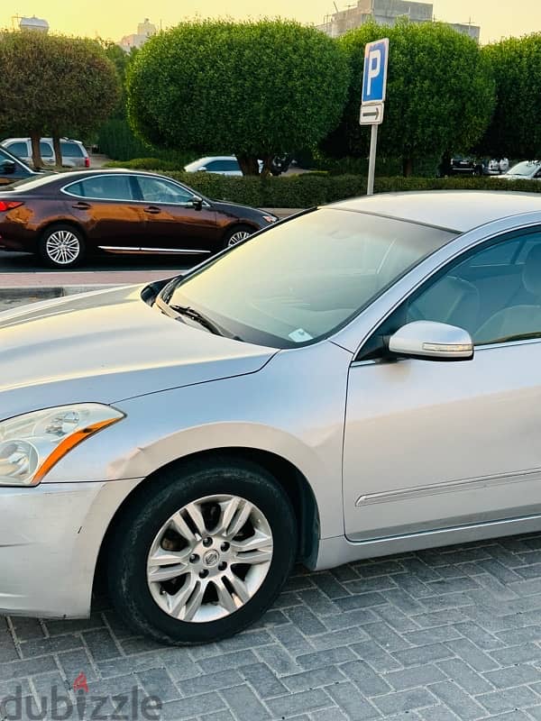 Nissan Altima 2011 7