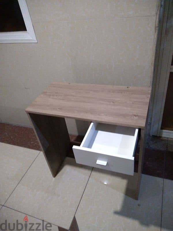 study table for sale 1