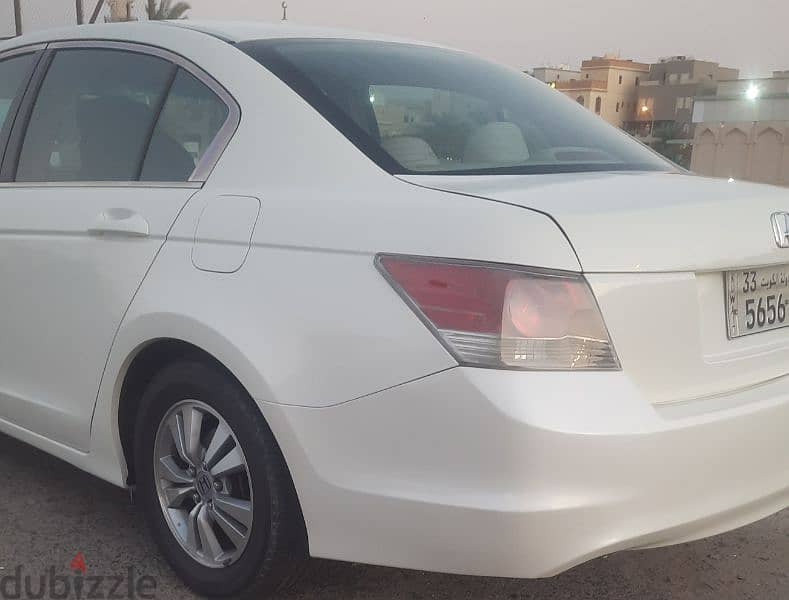 Honda Accord 2008 4