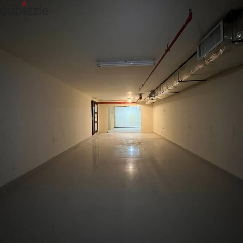 Basement warehouse in Salmiya, Block 6 4