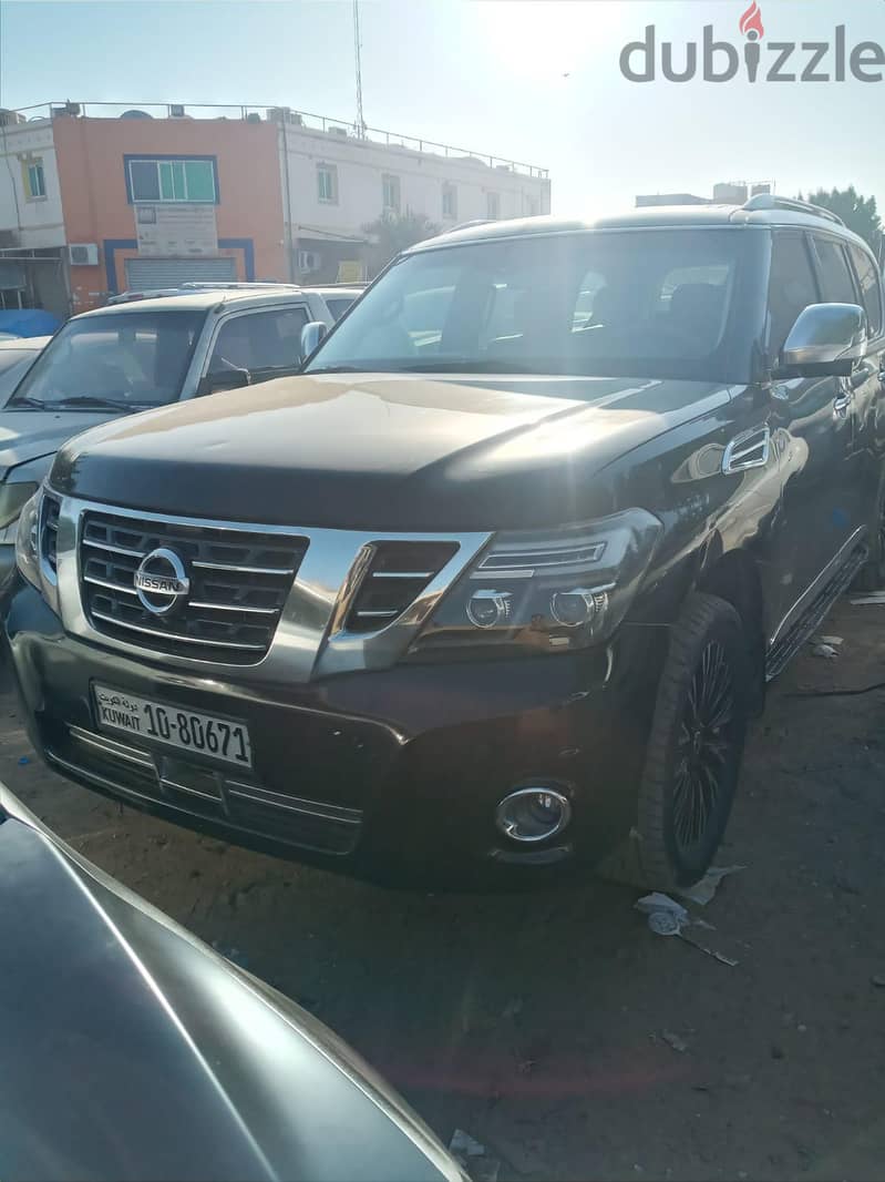 Nissan Patrol 2010 LE V8 1