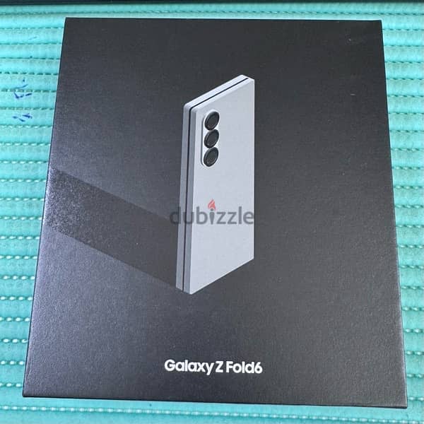 Samsung Galaxy Z Fold 6 5G 512 GB  Silver shadow New Sealed! 2