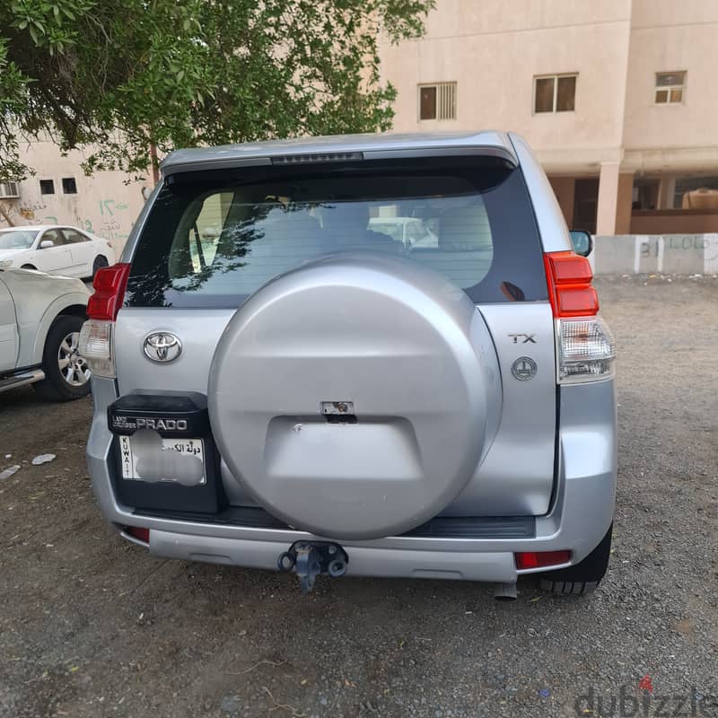 Toyota Prado 2013 TX without sunroof 2