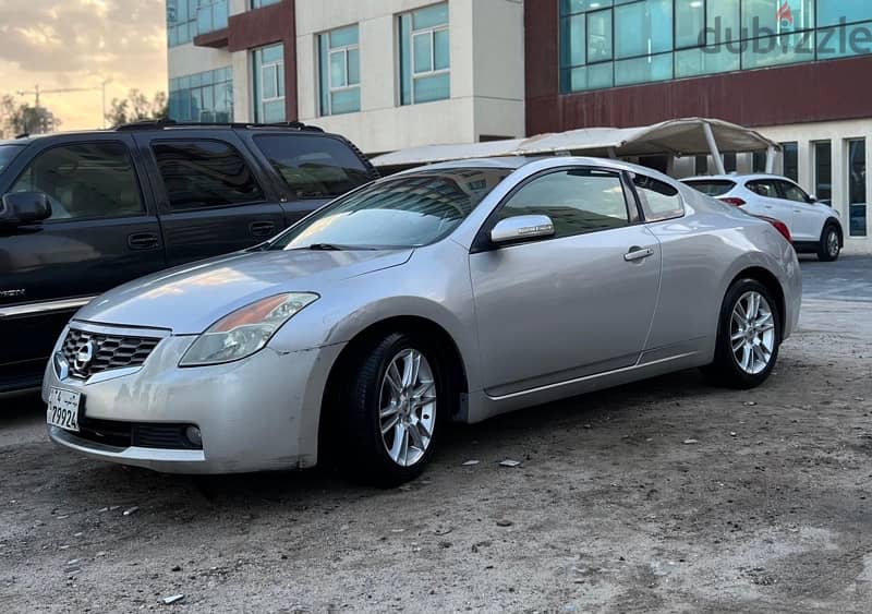 Nissan Altima 2009 10