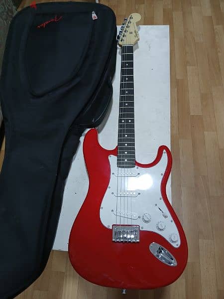 fender electric guitar stratocaster 1