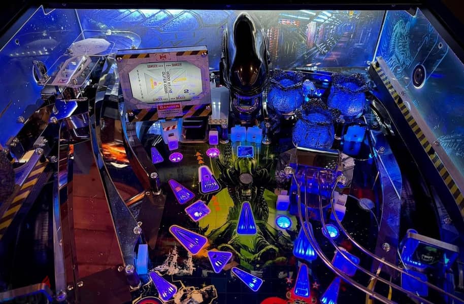 Alien Limited Version (LV) #217 Pinball Machine + EXTRAS 7