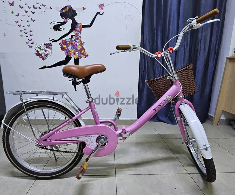 Girls bycycle for sale 2