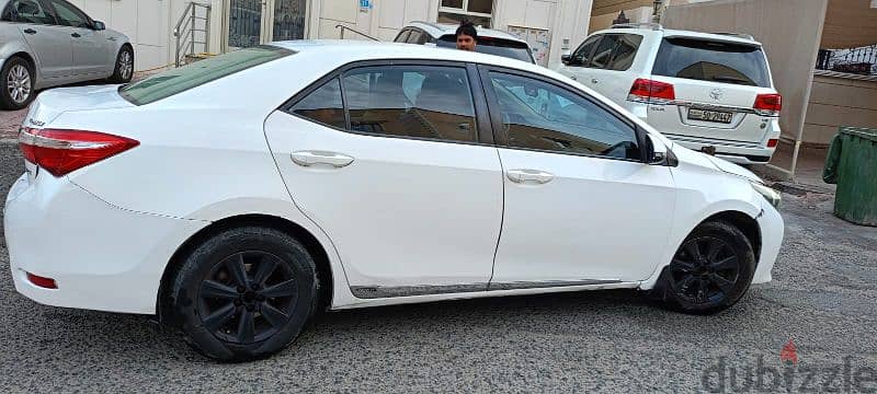 Toyota Corolla 2015 3