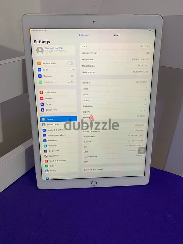 iPad Pro 12.9 inch screen verry big screen 128gb sim working 6