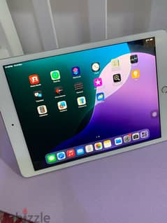 iPad 8th generation 32gb 10.2 inch screen Wi-Fi device 0