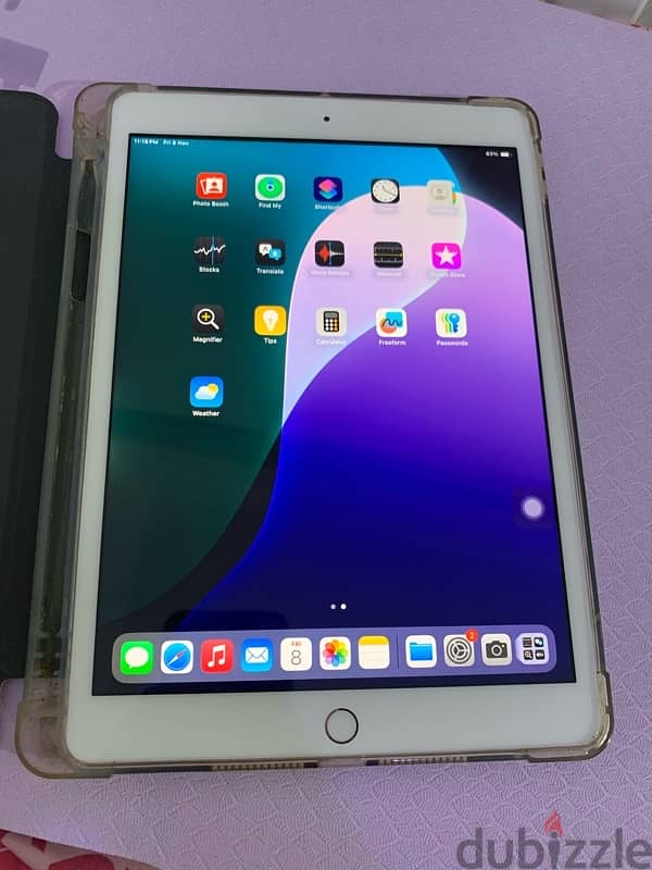 iPad 8th generation 32gb 10.2 inch screen Wi-Fi device 2