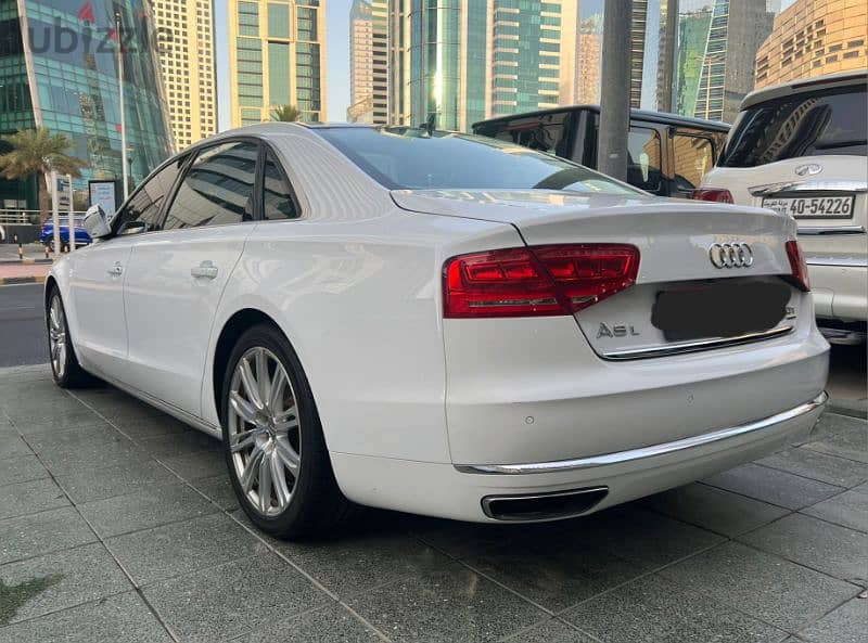 Audi A8 2014 1